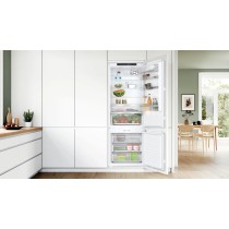 Bosch Serie 4 KBN96ADD0 frigorífico e congelador Embutido 381 l D Branco