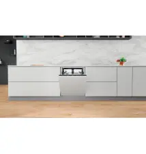 Máquina de Lavar Loiça WHIRLPOOL WIO3T333 (Encastre - 14 Talheres - Painel Preto)