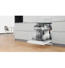 Máquina de Lavar Loiça WHIRLPOOL W2FHD624 (Independente - 14 Talheres - Branco)