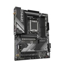GIGABYTE B650 GAMING X AX V2