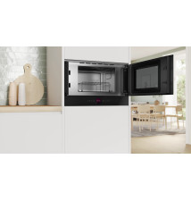 MICR  BOSCH BER7321B1 21L AP  DCHA CRIST NEGRO