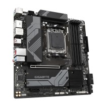 Gigabyte B650M DS3H motherboard AMD B650 Ranhura AM5 micro ATX