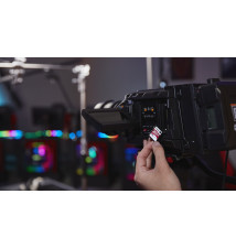 Cartão de Memória SD KINGSTON TECHNOLOGY Canvas React Plus 256GB (Classe 10 - UHS-II - 300 MB s)