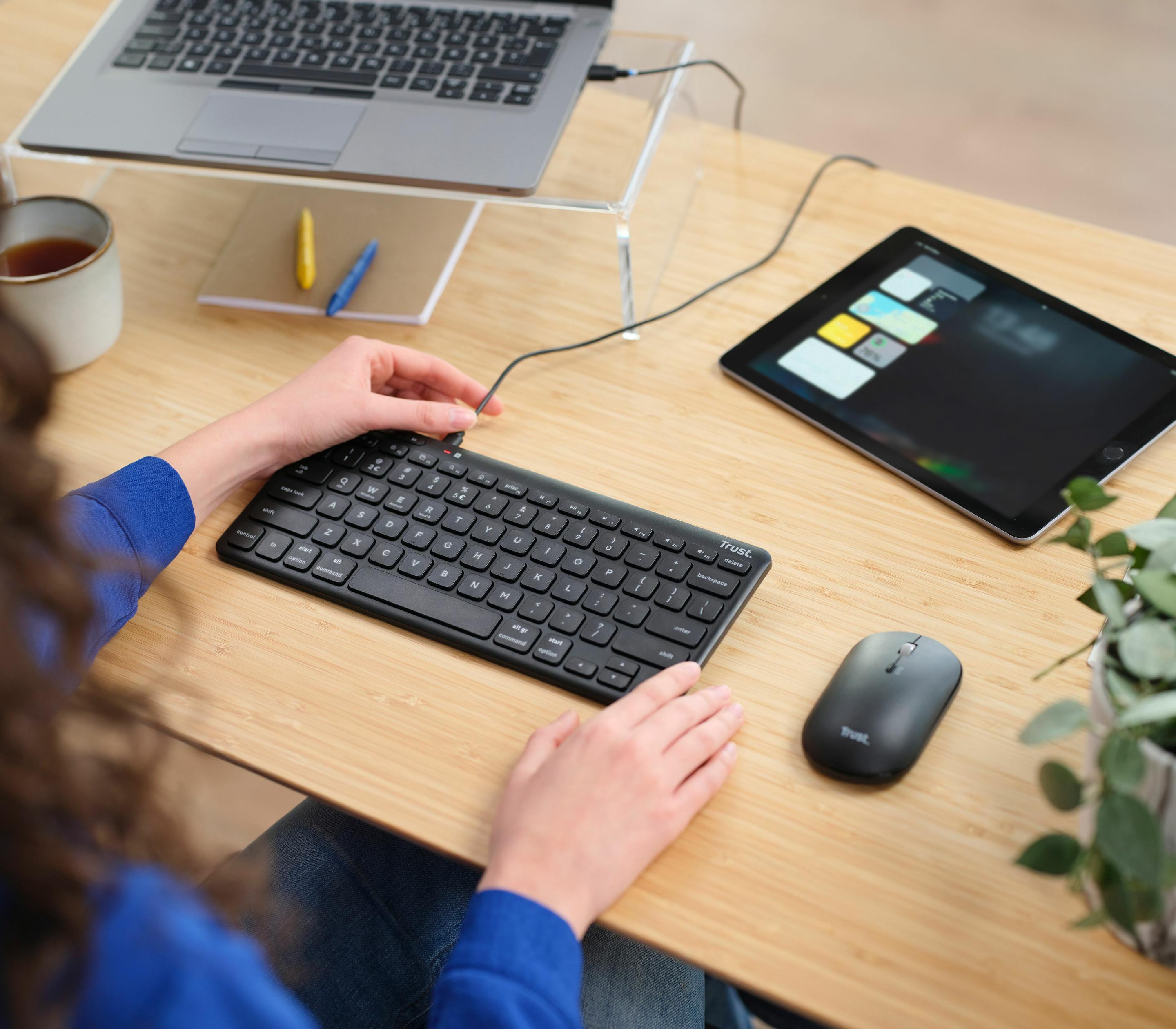 Teclado TRUST Lyra (Espanhol - Teclas tesoura - Mini - Preto) — miniatura 6