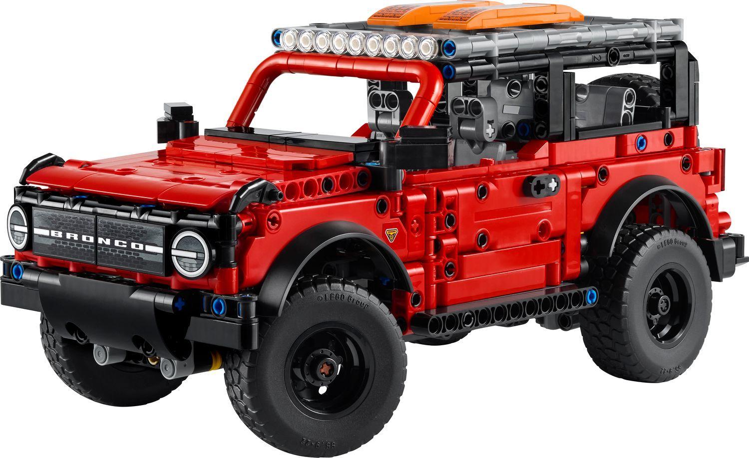 LEGO 42213 Technic SUV Ford Bronco® (9+ anos - 943 peças)