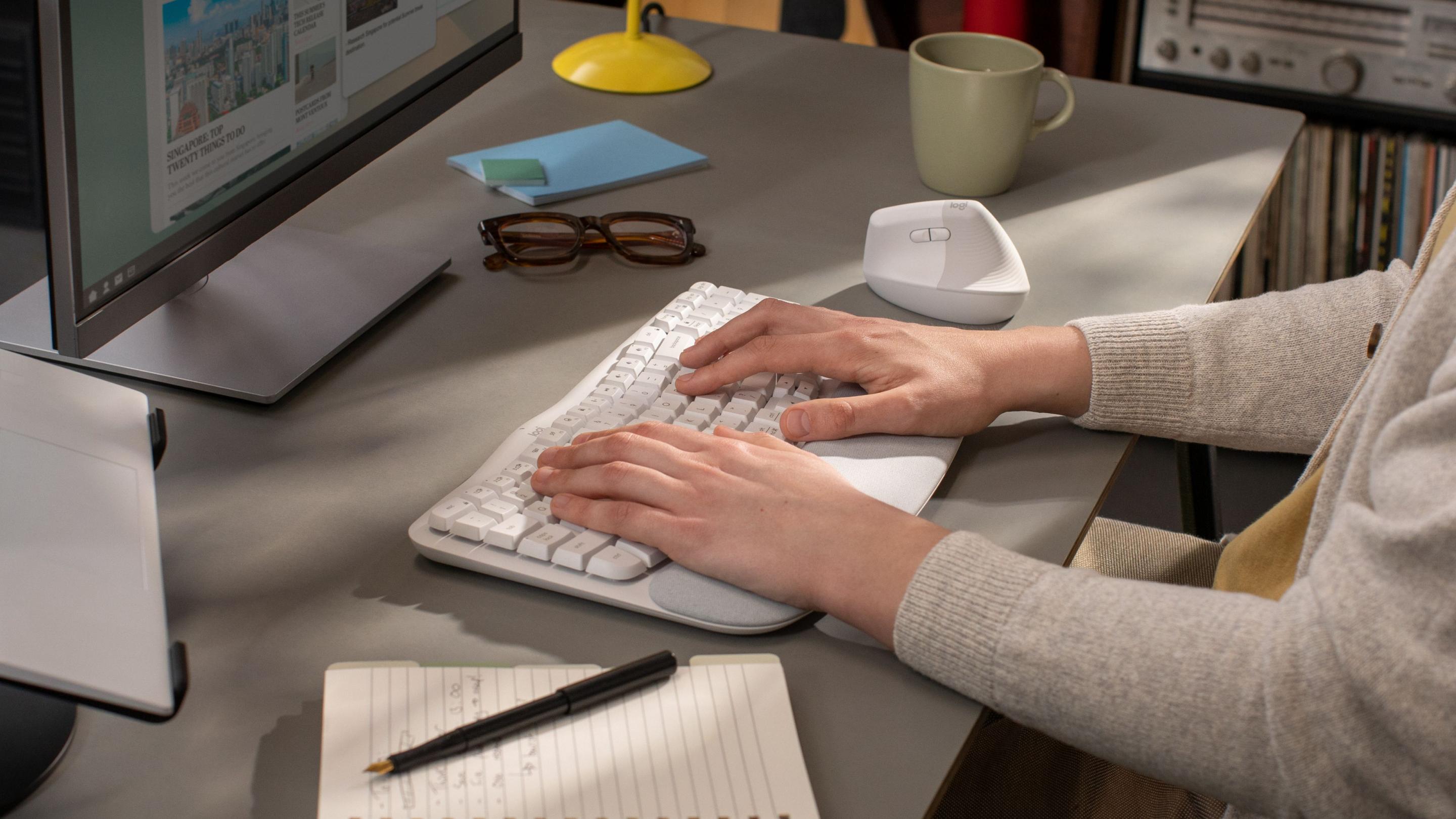 Teclado LOGITECH Wave Keys (Alemão - Interruptor de membrana - Tamanho completo - Branco) — miniatura 8