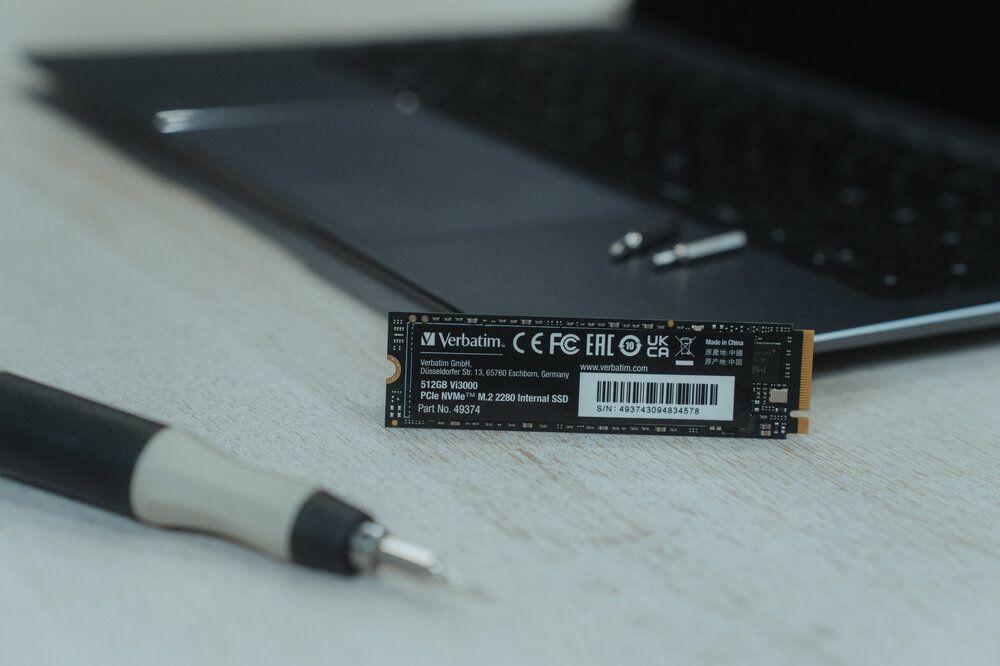 SSD VERBATIM Vi3000 512GB (512 GB - M.2 - PCIe 3.0 NVMe - Preto) — miniatura 4