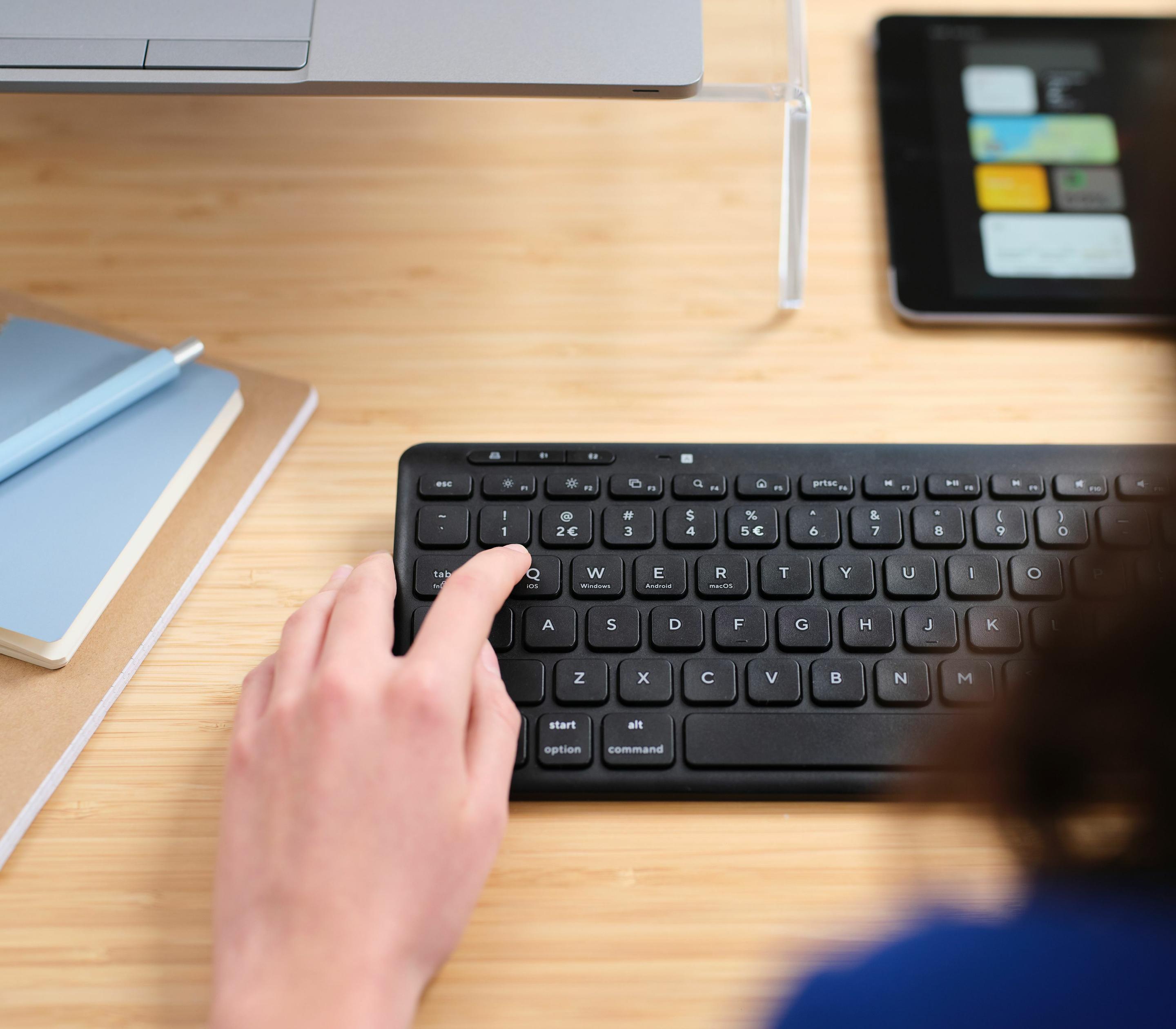 Teclado TRUST Lyra (Espanhol - Teclas tesoura - Mini - Preto) — miniatura 7