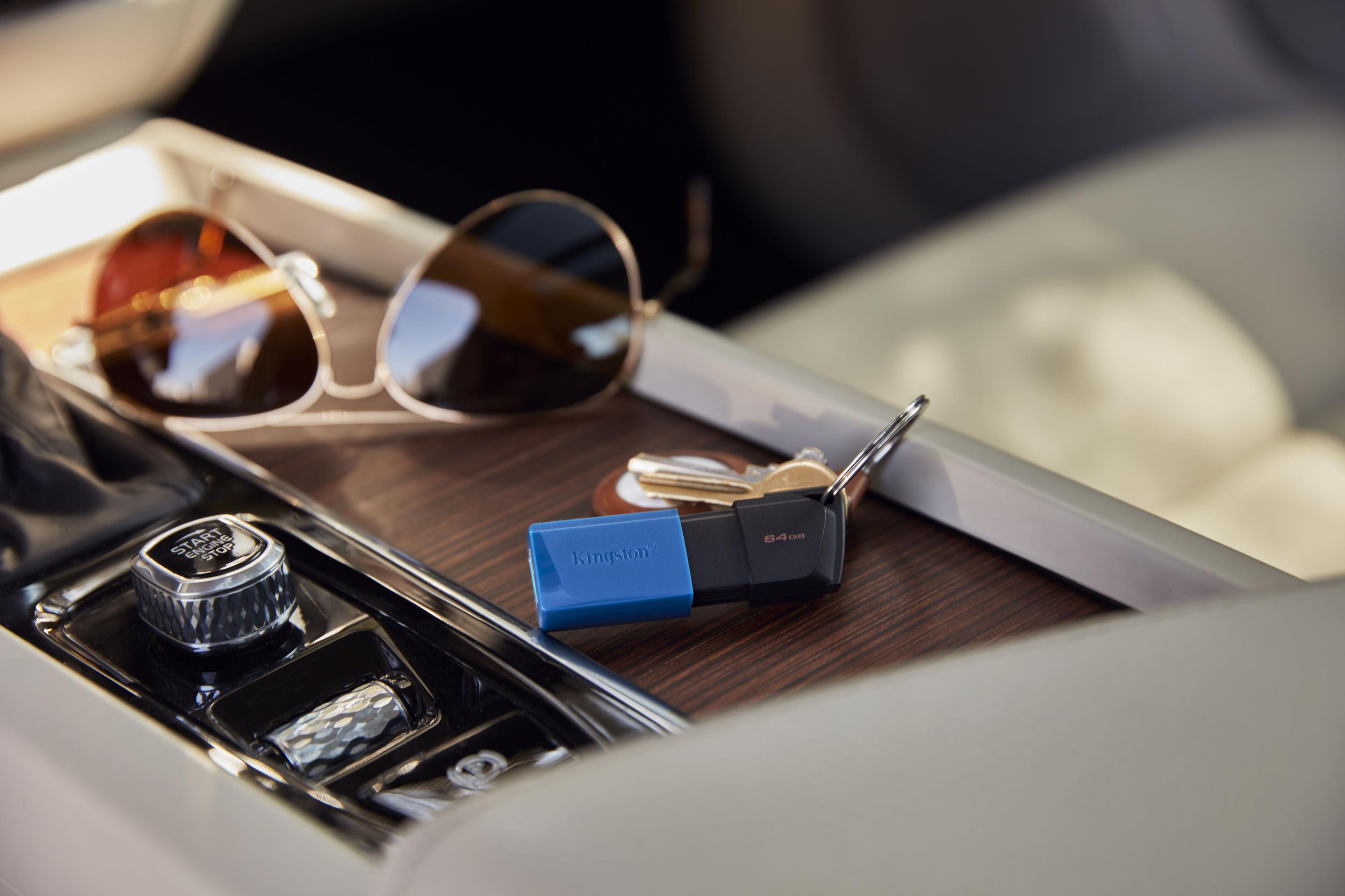 Pen USB KINGSTON DataTraveler Exodia M DTXM/64GB (64 GB - Deslizante - USB Type-A - Preto/Azul) — miniatura 9