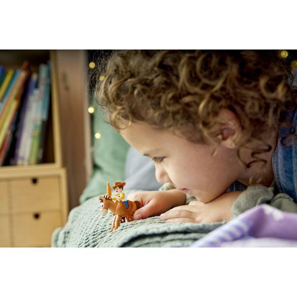 Conjunto de Construção LEGO Disney 43304 Estábulo Toy Story (4 anos - Multicor), miniatura 3