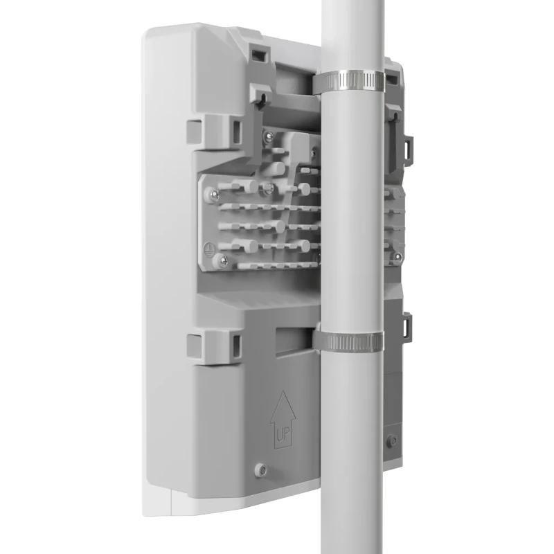 Switch Exterior Gerível MIKROTIK CRS318-16P-2S+OUT (Gigabit Ethernet - 72 Gbit/s - L2/L3 - Branco) — miniatura 3