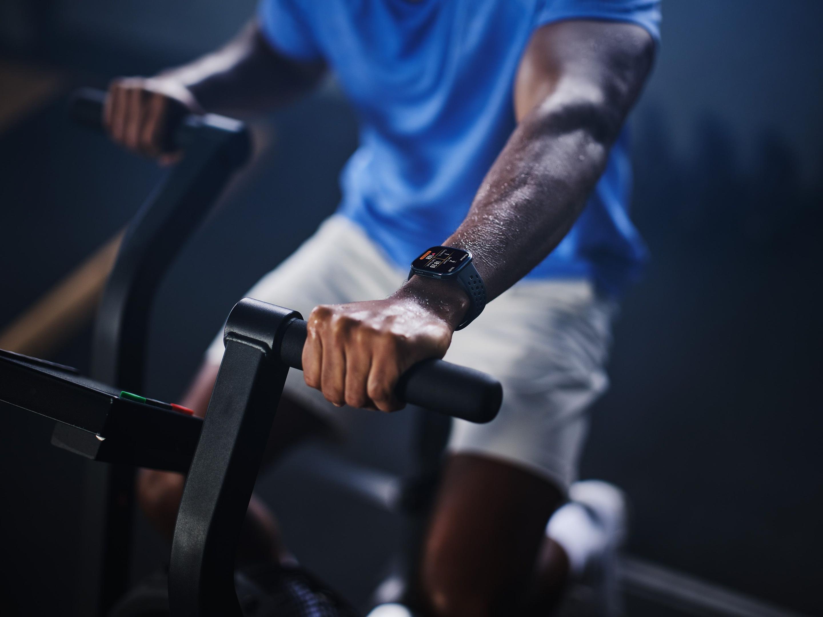 Smartwatch AMAZFIT Bip 6 (Quadrada - Amazfit OS - OLED - Preto) — miniatura 11