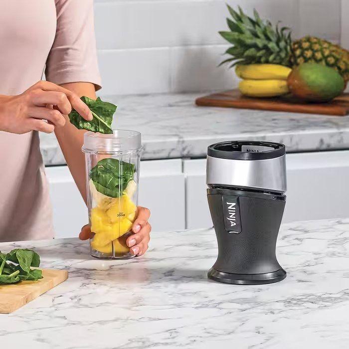 Liquidificadora NINJA QB3001EUS (Liquidificadora de bancada - 700 W - 0,47 l - Preto e Prateado) — miniatura 3