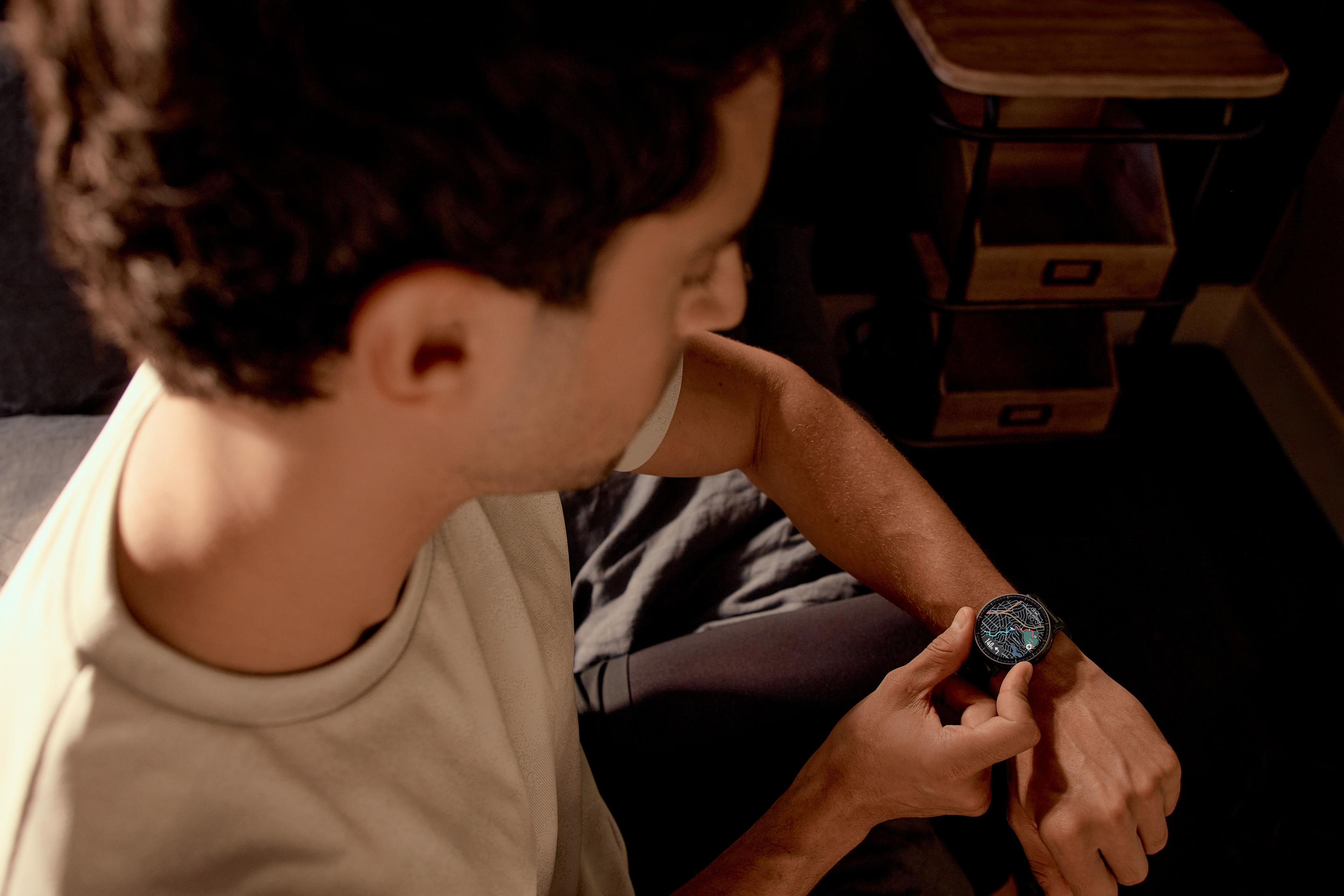 Smartwatch AMAZFIT Active Max (1,5" AMOLED - 5 ATM - Preto) — miniatura 24