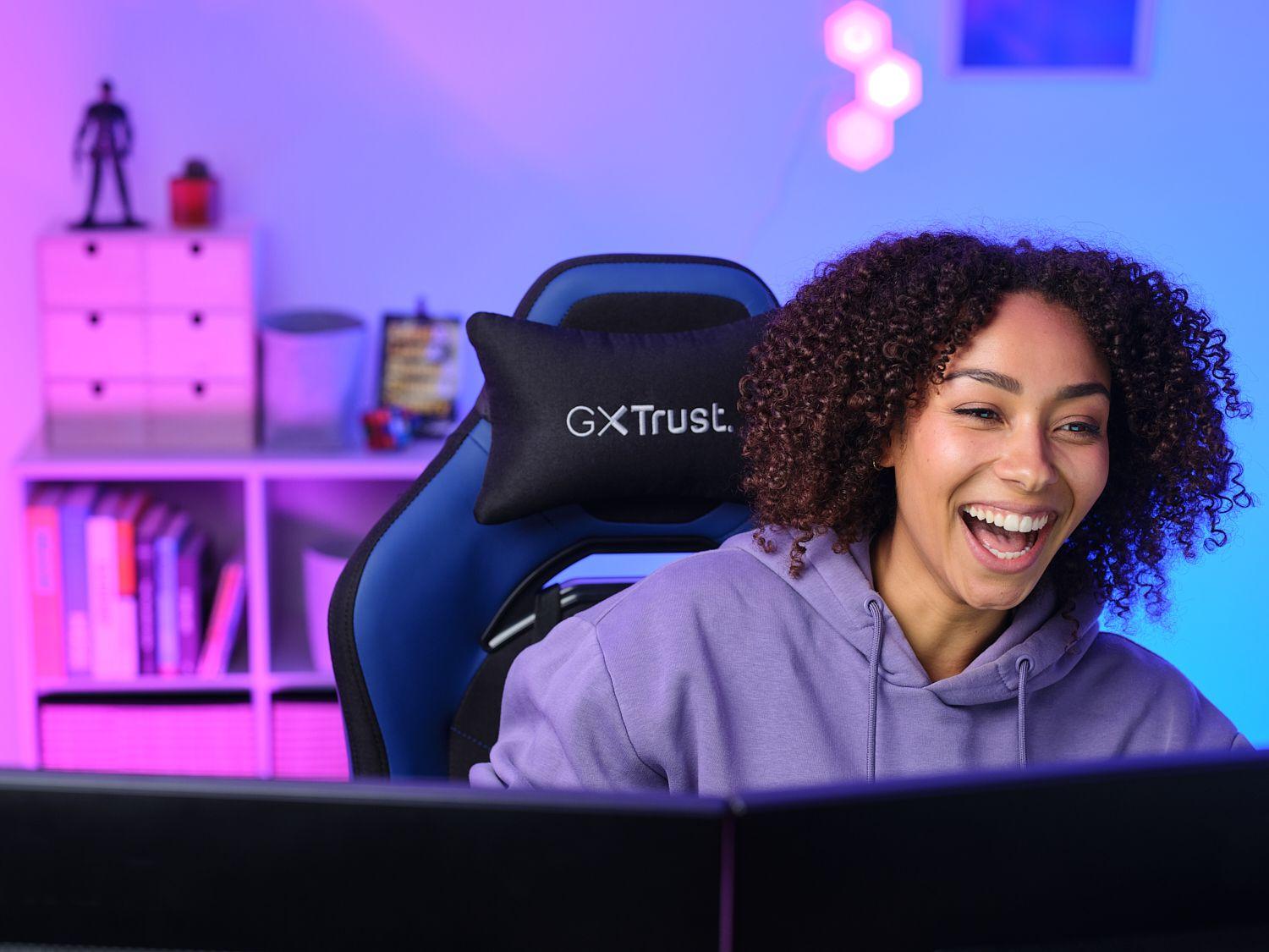 Cadeira Gaming TRUST GXT 714 RUYA (150 kg - 10 cm - Couro, Poliuretano - Preto e Azul) — miniatura 8