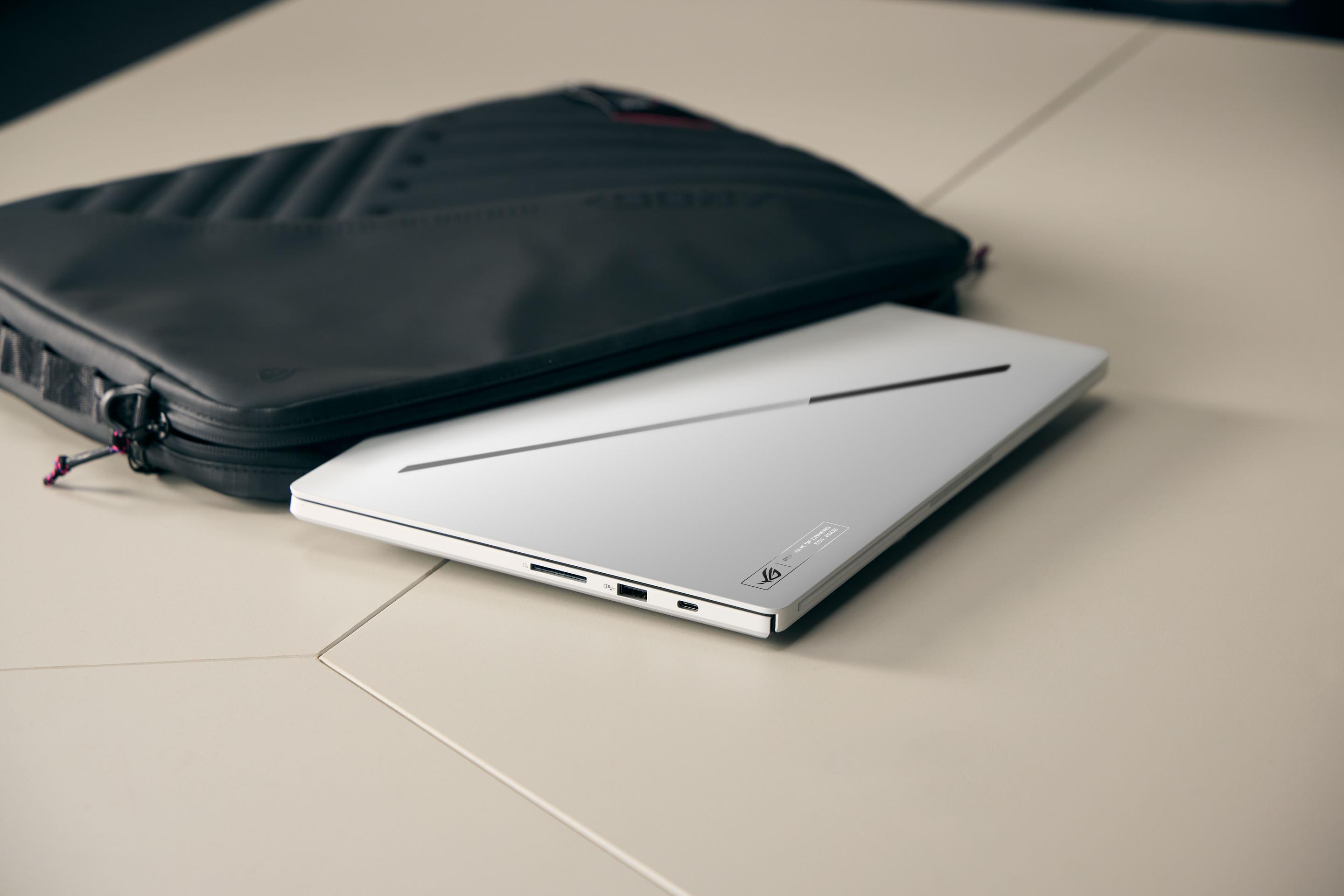 Computador Portátil Gaming ASUS ROG Zephyrus G14 GU405AR-SY044W (Intel Core Ultra - Intel Core Ultra 9 386H - 14" - Branco) — miniatura 7