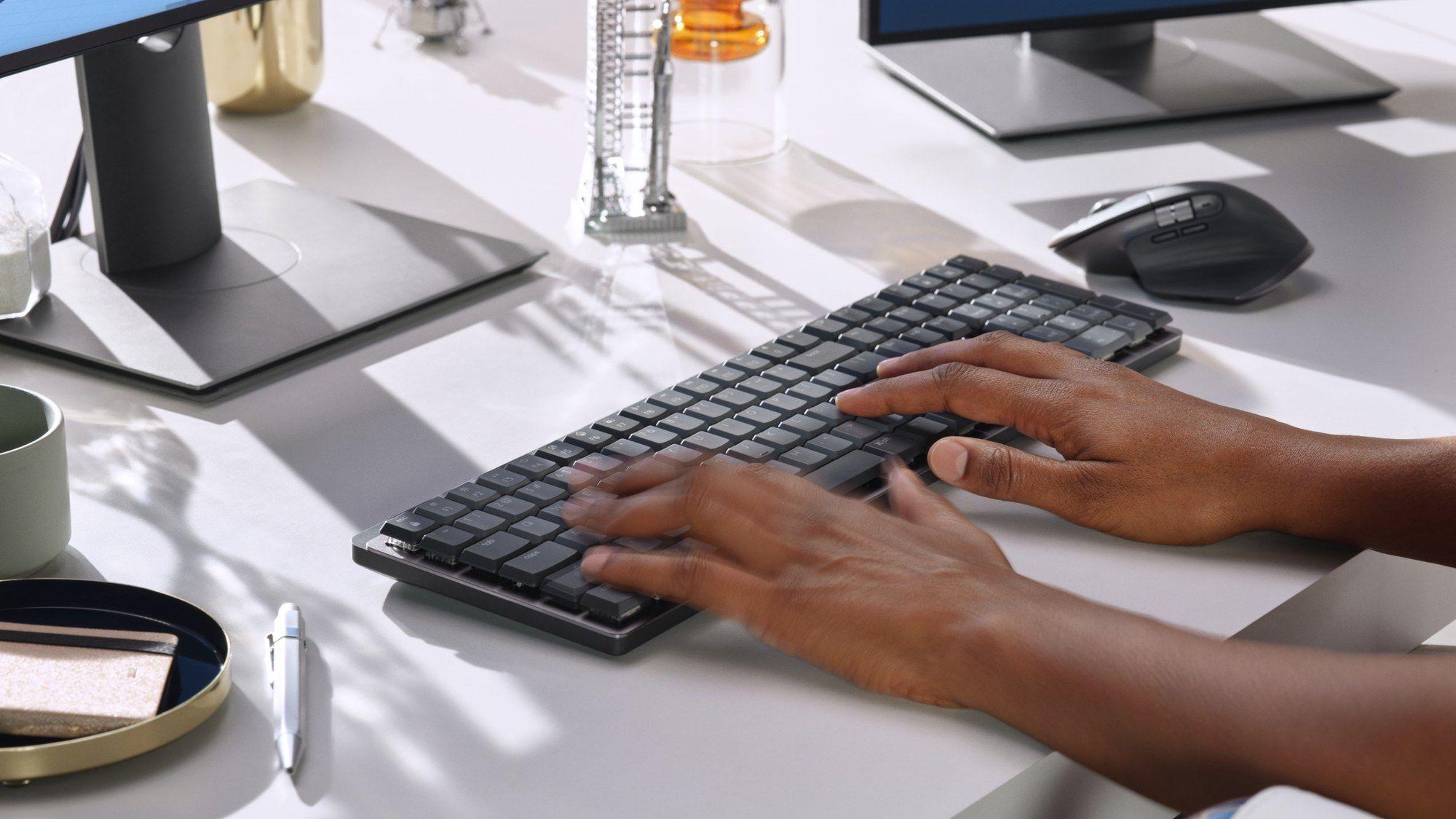 Teclado LOGITECH MX Mechanical (Francês - Interruptor de chave mecânico - Tamanho completo - Grafite) — miniatura 4
