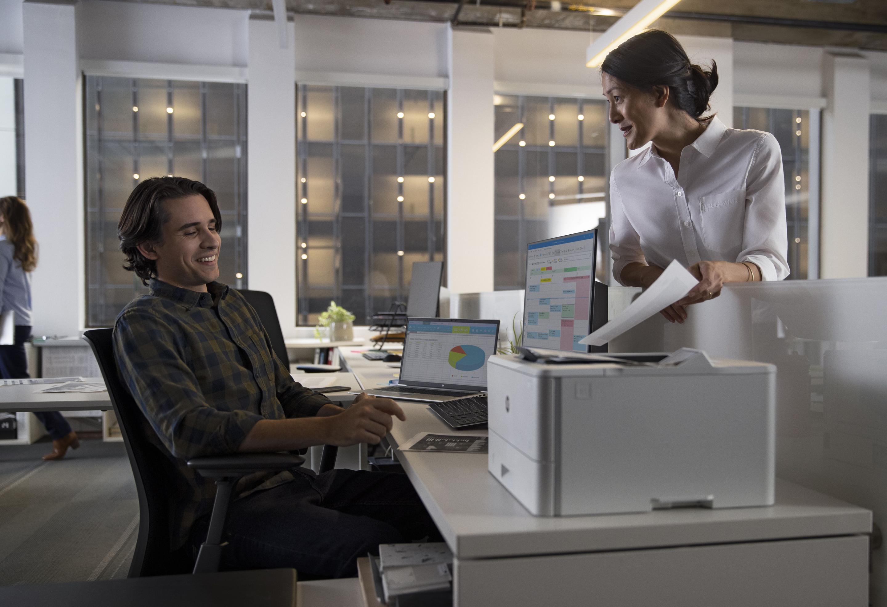 Impressora Laser HP LaserJet Enterprise M406dn (A4 - Impressão a preto e branco - 350 folhas - Branco) — miniatura 2