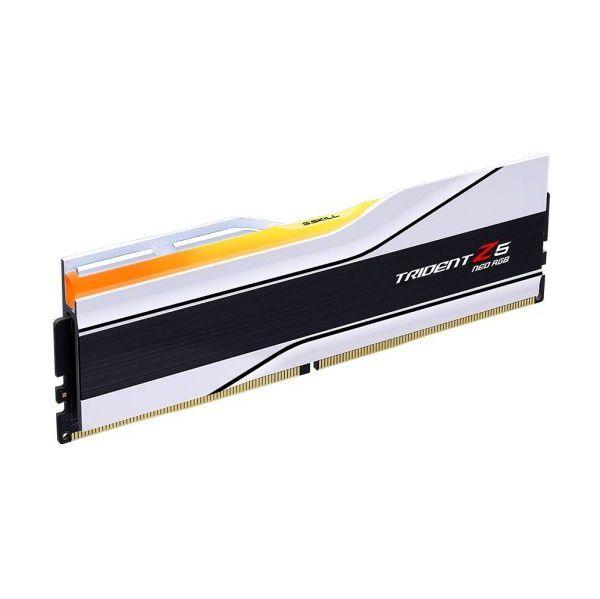 Memória RAM G.SKILL F5-6400J3239G16GX2-TZ5NRW (6400 MHz - 32 GB - DIMM)