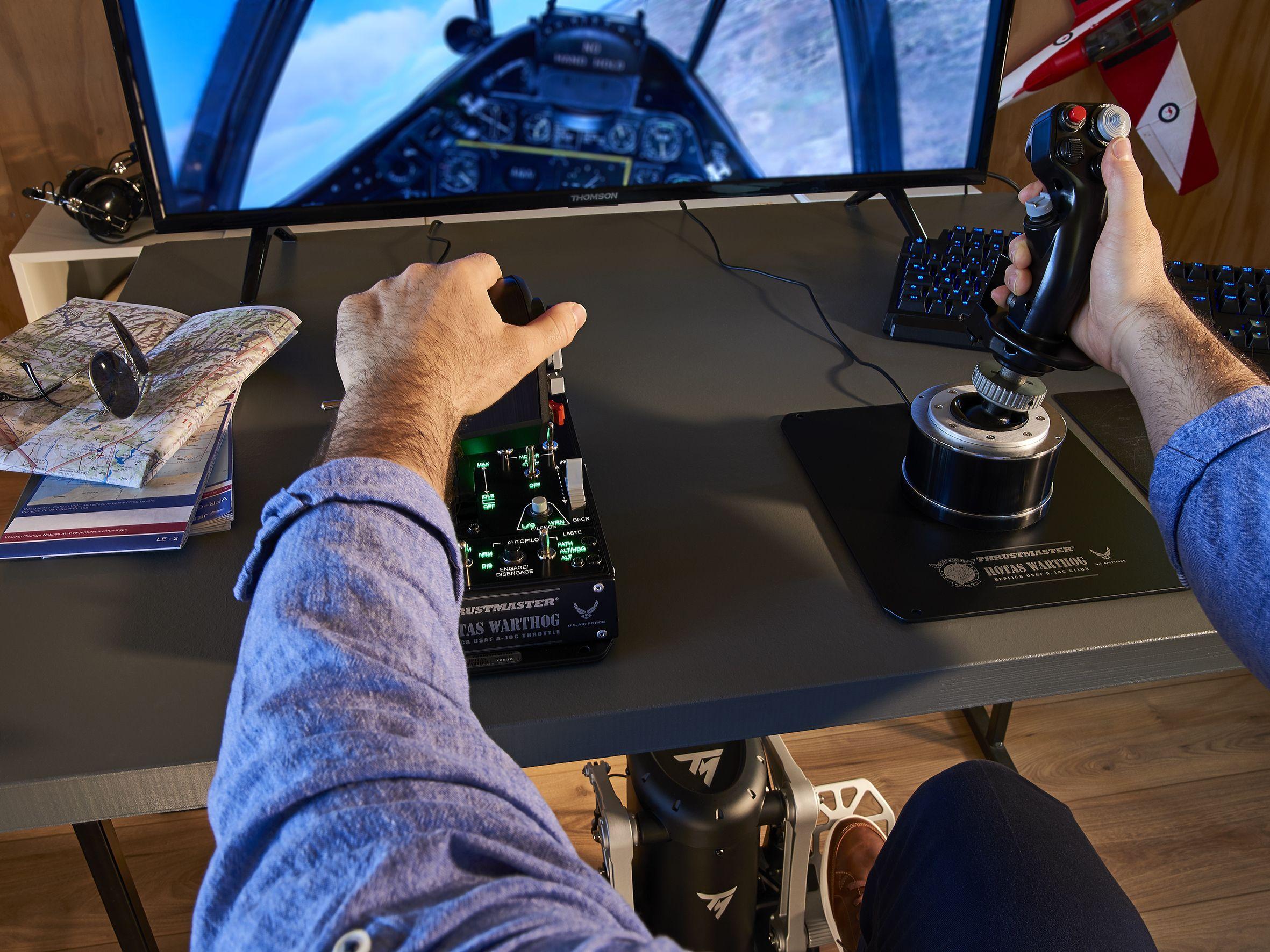 Pedais de Leme THRUSTMASTER TPR Pendular Rudder (USB - Com fios - Preto e Prateado), miniatura 9