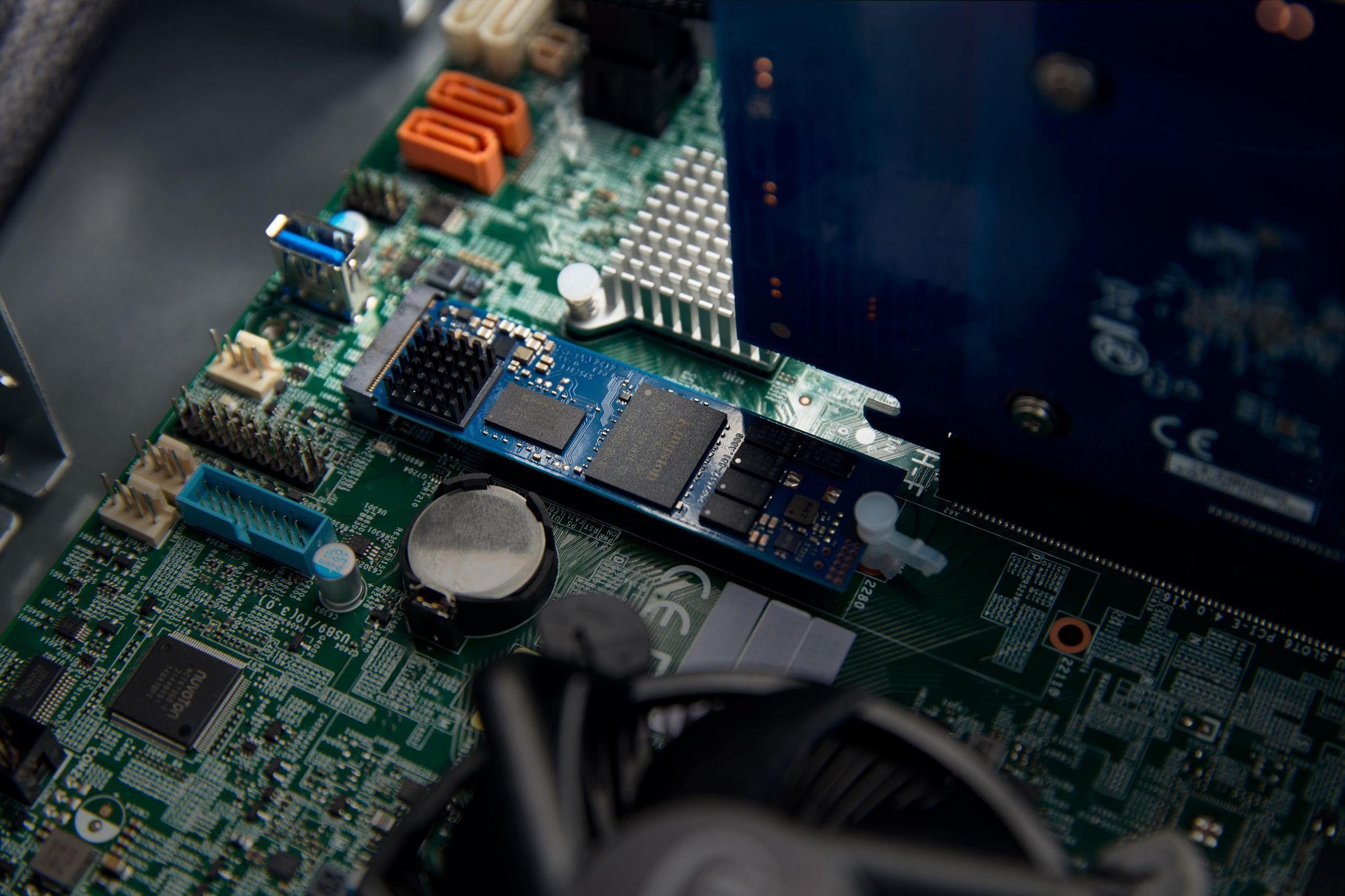 SSD KINGSTON DC2000B (480 GB - M.2 2280 - PCI Express 4.0 NVMe) — miniatura 8