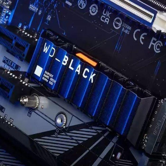SSD M.2 WESTERN DIGITAL WD_BLACK SN850X (2 TB - M.2 2280 - NVMe PCIe Gen4 x4) — miniatura 3