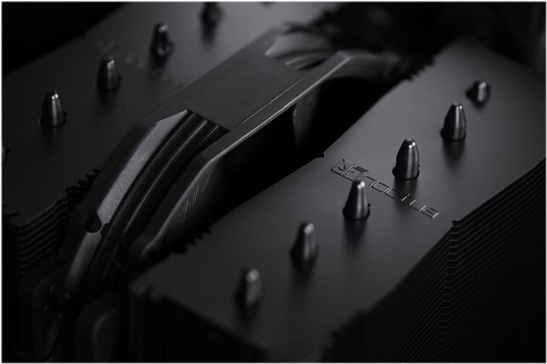 Cooler CPU NOCTUA NH-D15S chromax.black (Alumínio, Tanoeiro - 1,56 W - Preto)