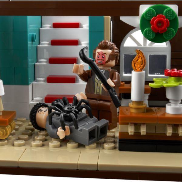 LEGO 21330 Ideas Ideas Home Alone (18+ anos - 3955 peças) — miniatura 4