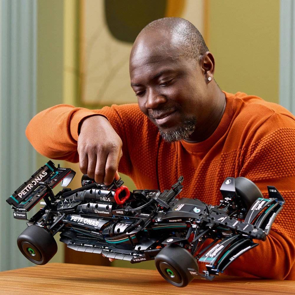 LEGO 42171 Technic Mercedes-AMG F1 W14 E Performance (18+ anos - 1642 peças) — miniatura 7