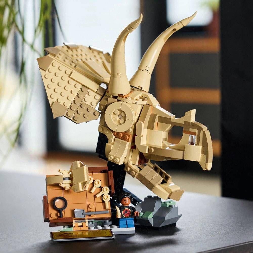 LEGO 76969 Jurassic World Fósseis de dinossauros: Crânio de Triceratops (9+ anos - 468 peças), miniatura 6