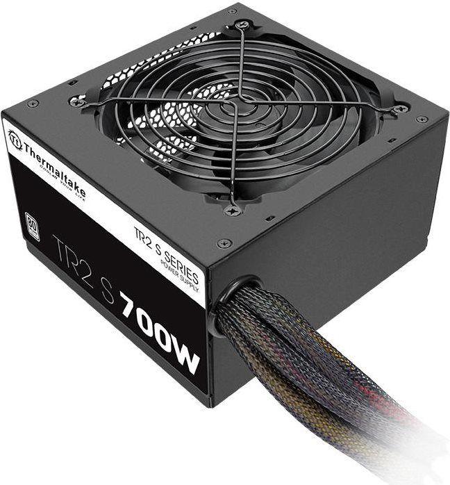 Fonte de Alimentação THERMALTAKE TR2 S 700W (ATX - 700 W - 80 PLUS Bronze - Preto)