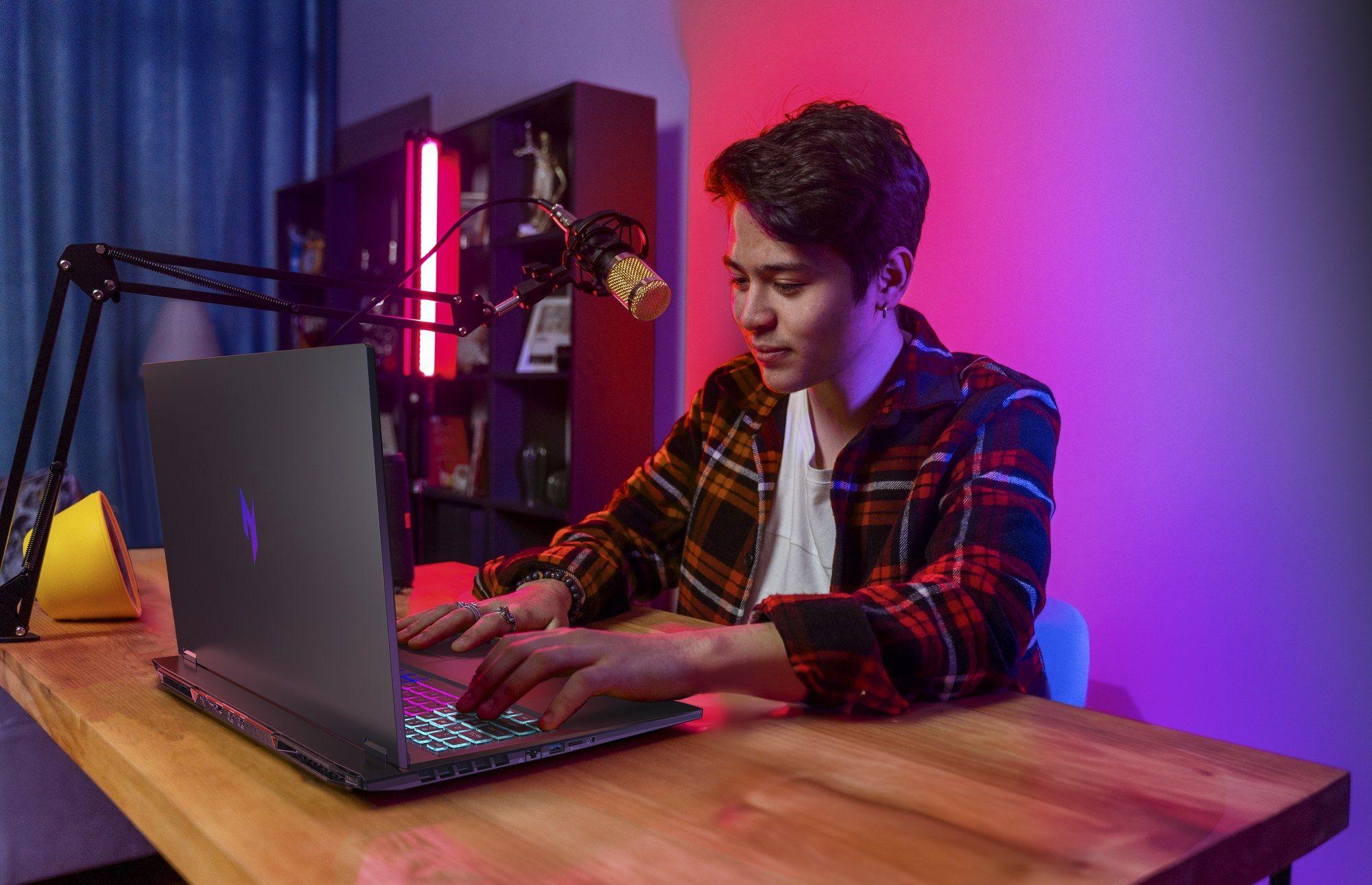 Computador Portátil Gaming ACER Nitro 18 AI AMD AN18-61-R10V (Windows 11 Home, 64 bits - AMD Ryzen AI 7 PRO - 16 GB - Preto), miniatura 8