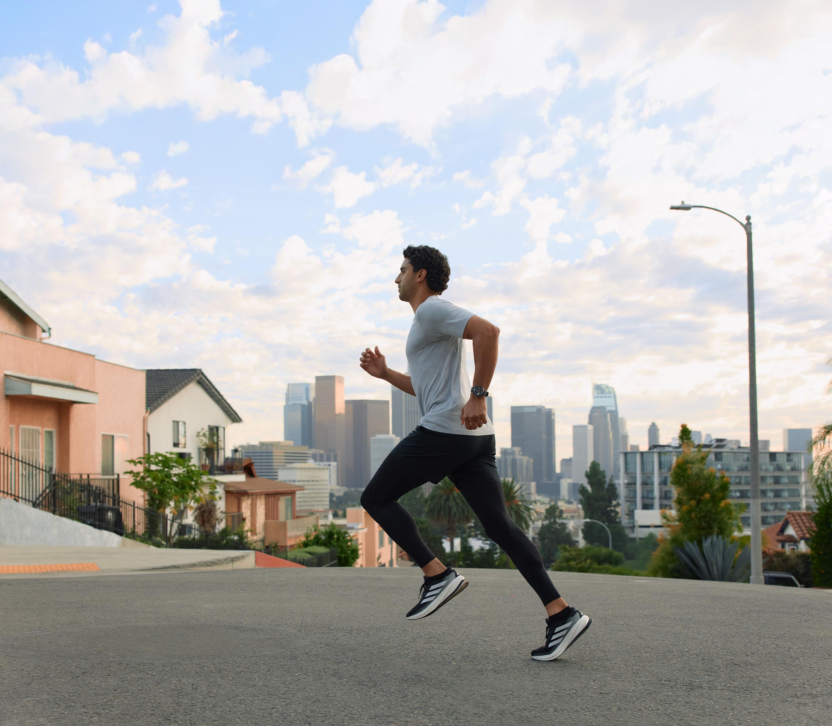 Smartwatch AMAZFIT Active Max (1,5" AMOLED - 5 ATM - Preto) — miniatura 25