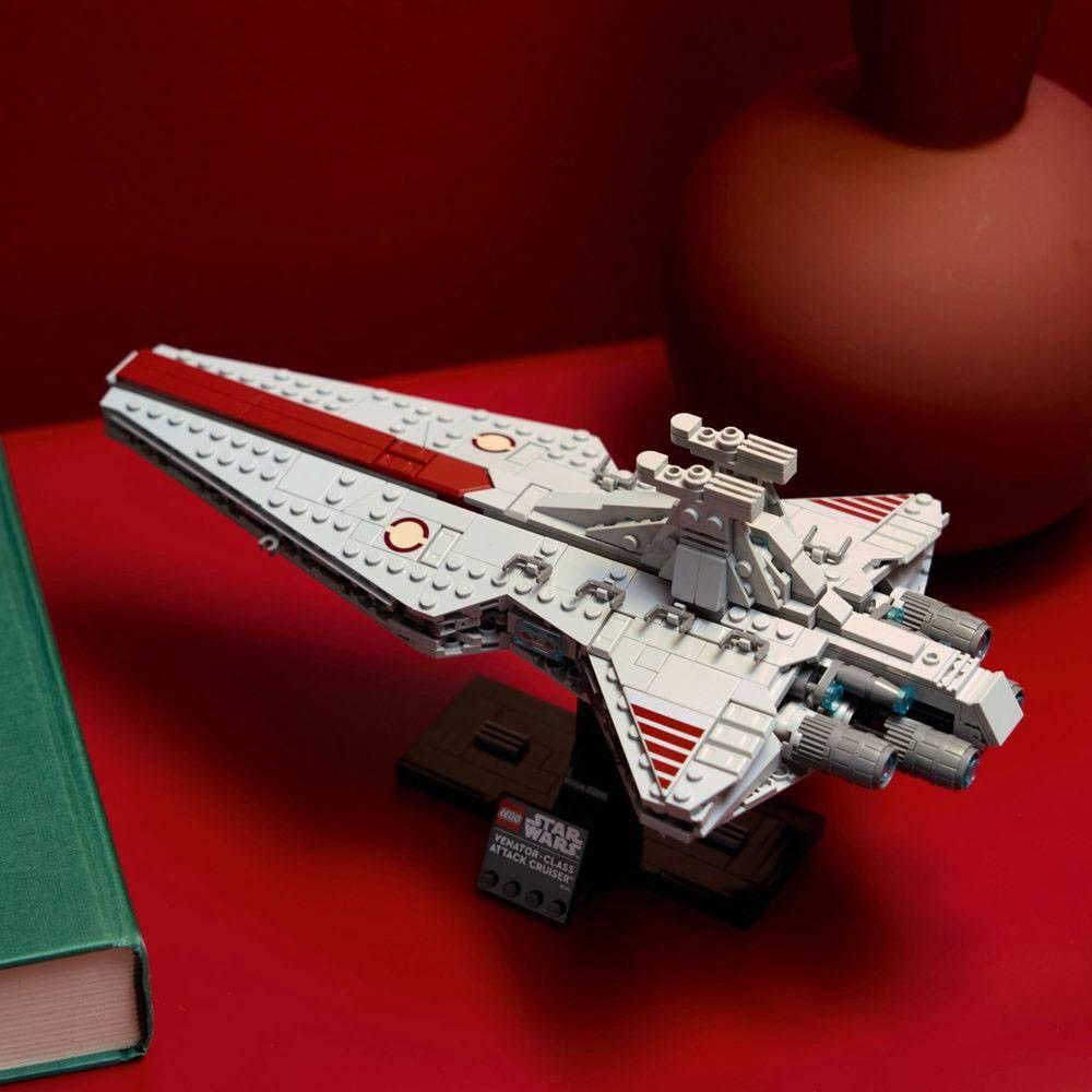 LEGO 75441 Star Wars Attack Cruiser™ de Classe Venator (18+ anos - 643 peças) — miniatura 4