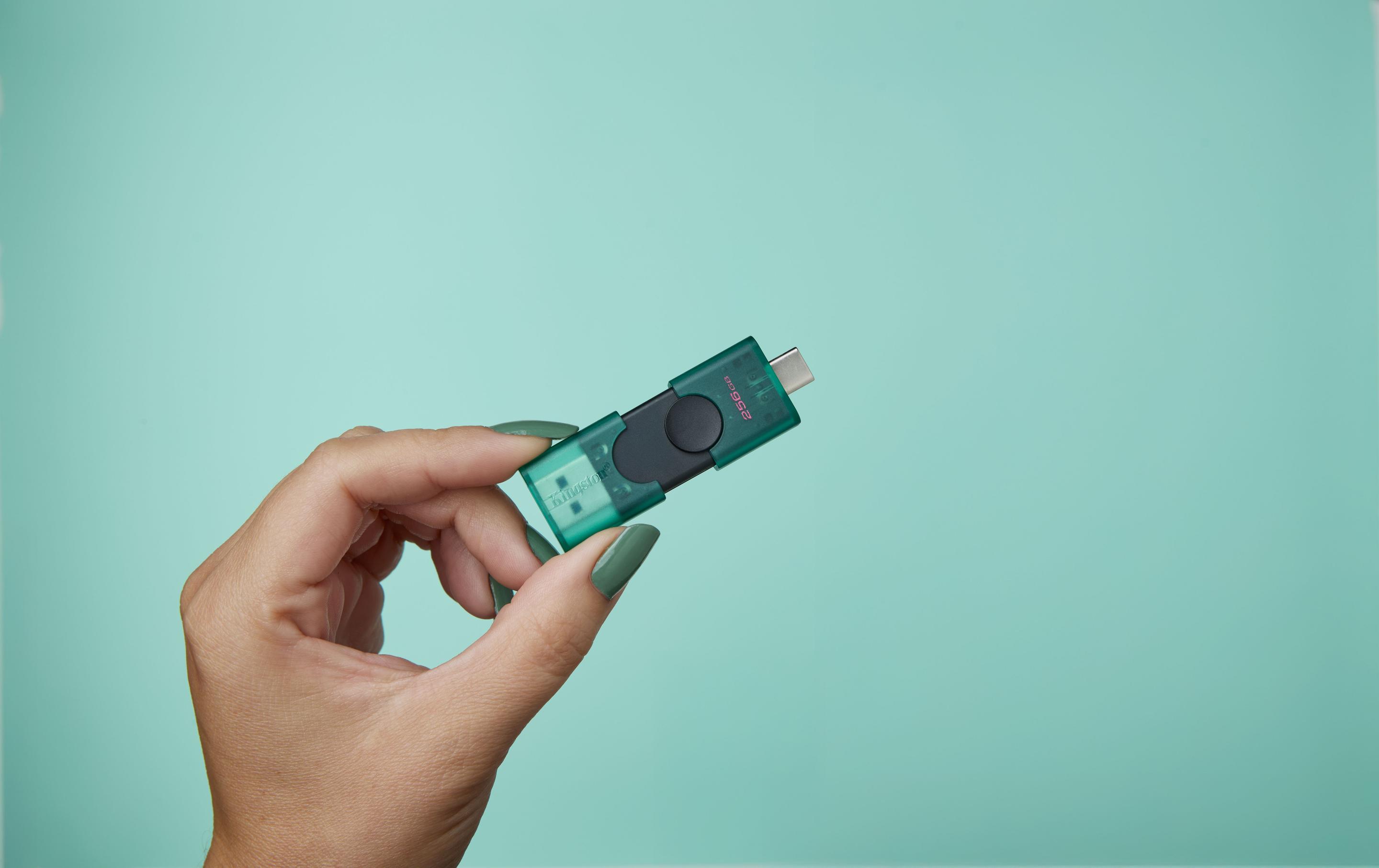 Pen USB KINGSTON DataTraveler Duo G2 (USB Type-A / USB Type-C - 3.2 Gen 1 - Outro - Preto e Verde) — miniatura 9