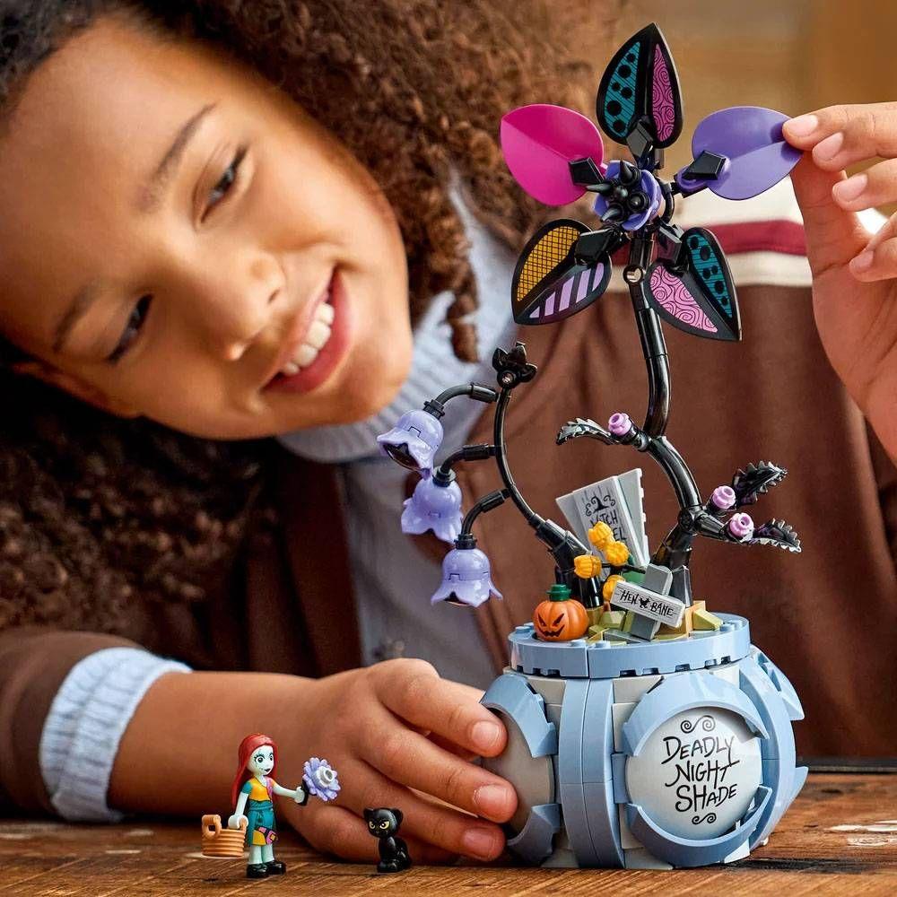 LEGO 43288 Disney O Vaso de Flores da Sally (9+ anos - 346 peças), miniatura 6