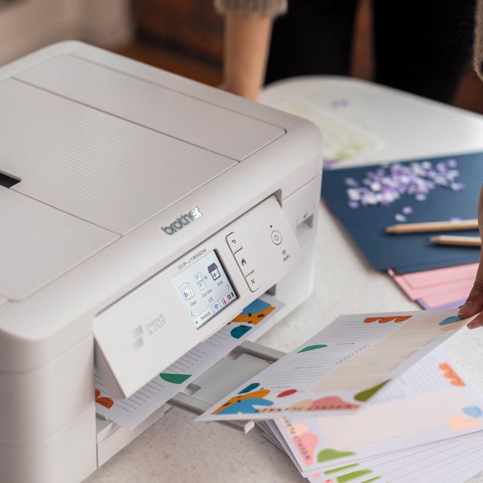 Impressora Multifunções BROTHER DCP-J1800DWRE1 (A4 - Impressão a cores - 150 folhas - Branco) — miniatura 3