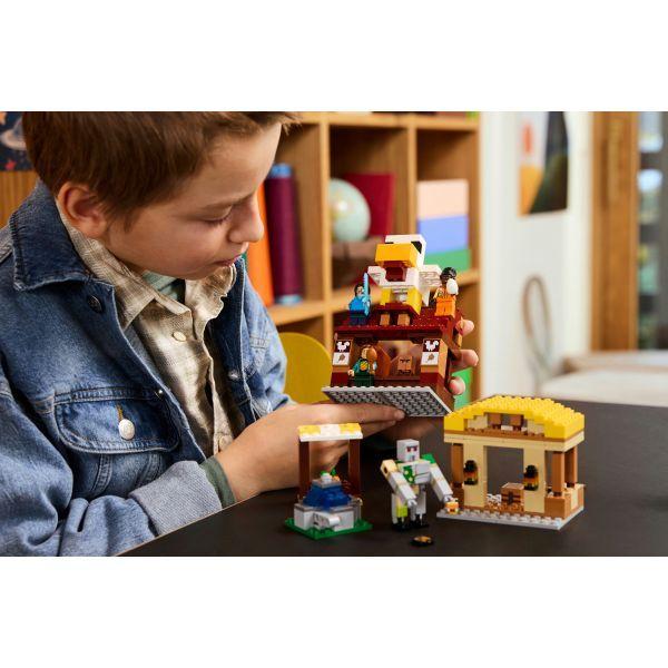 LEGO 21273 Minecraft O Ataque à Aldeia do Balão Ghast (10+ anos - 555 peças) — miniatura 4
