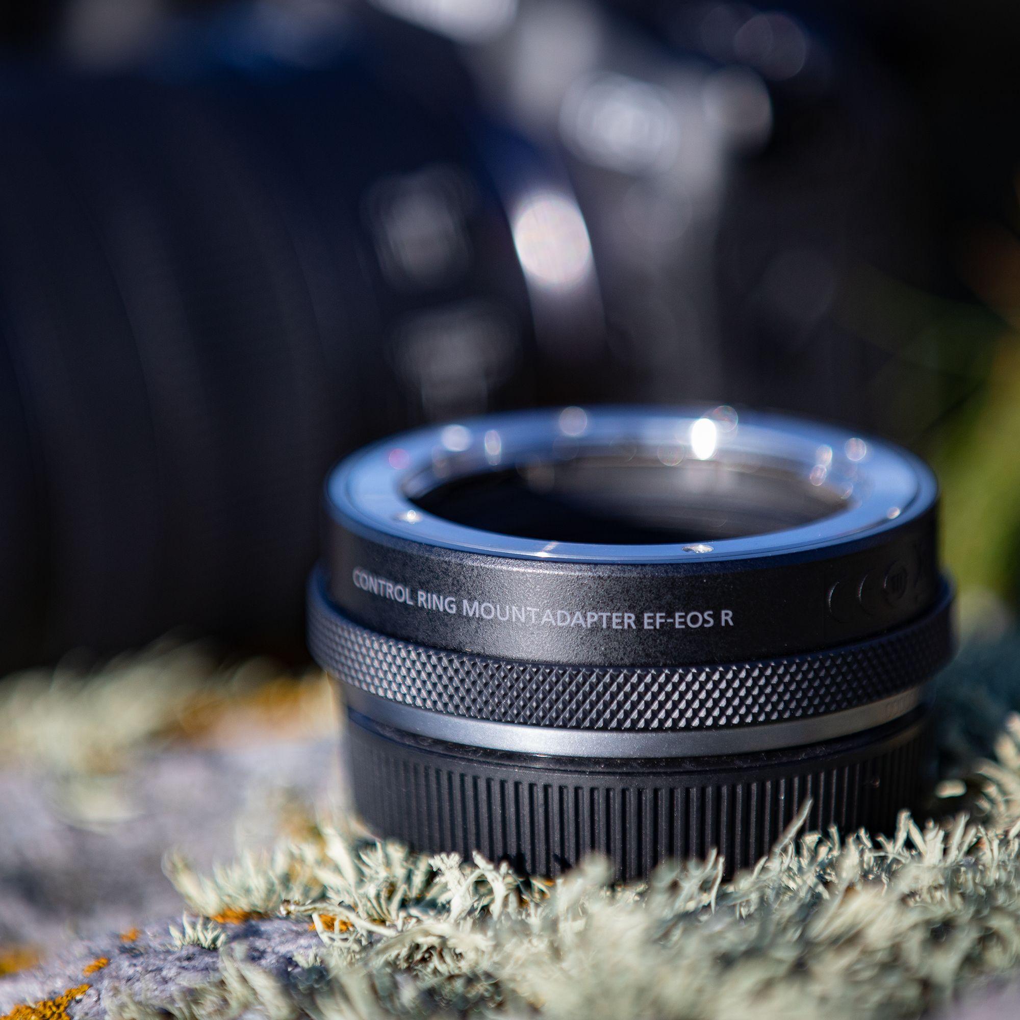 Adaptador de Objetivas CANON EF-EOS R Control Ring Mount Adapter (Preto) — miniatura 3