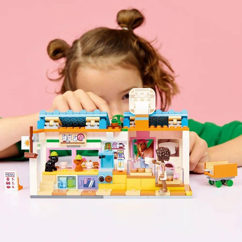 LEGO 42677 Friends Confeitaria de Guloseimas para Cães (6+ anos - 278 peças) — miniatura 4