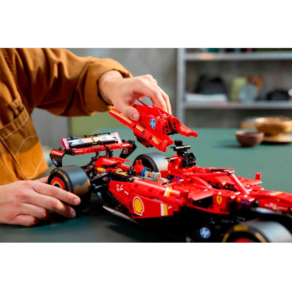 LEGO 42207 Technic Carro Ferrari SF-24 F1 (18+ anos - 1361 peças) — miniatura 6