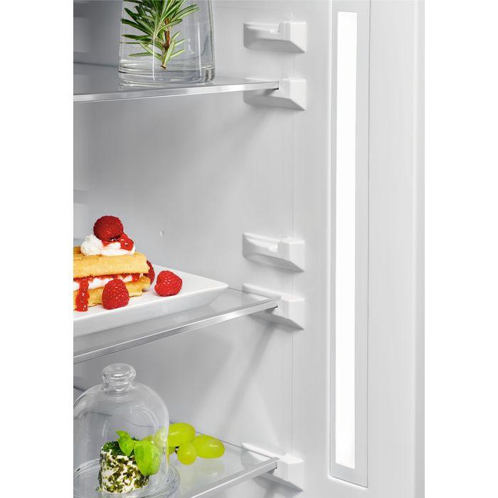 Frigorífico Combinado Independente AEG RCS736DXMB (367 L - 201x59,5x65 cm - 201 cm - Preto) — miniatura 5