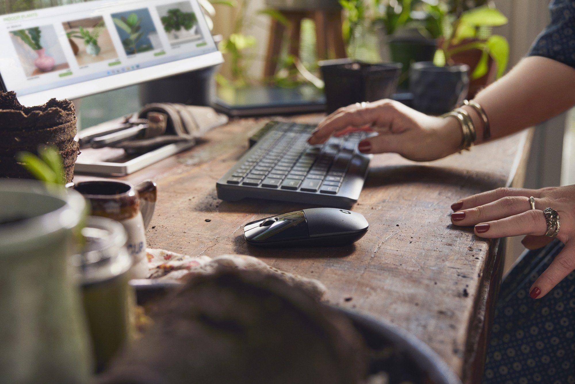 Teclado HP 460 Multidispositivo (Plunger key switch - Tamanho completo - Bluetooth - Preto) — miniatura 5