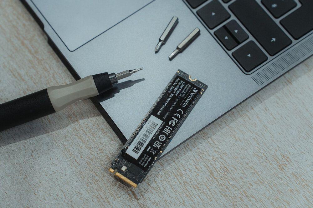 SSD VERBATIM 49375 / Vi3000 (1 TB - M.2 - PCIe 3.0 NVMe - Preto) — miniatura 6