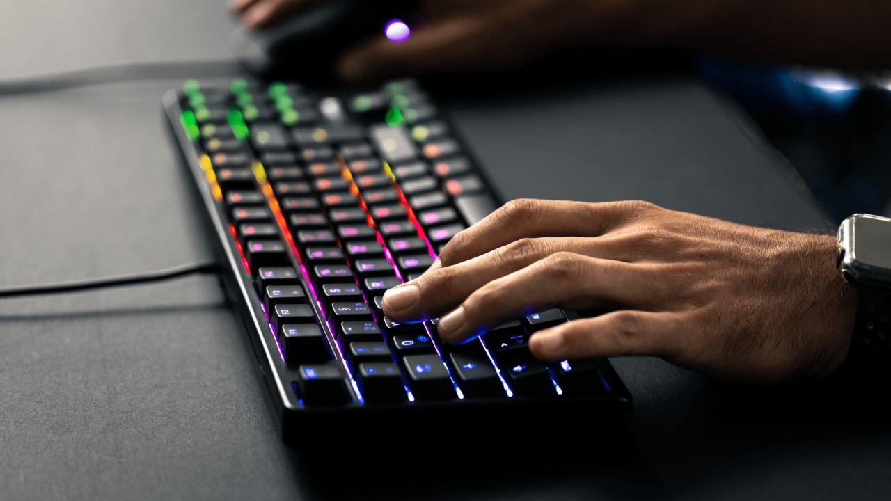 Teclado CHERRY G80-3833LWBDE-2 (Alemão - Cherry MX Silent Red - USB - Preto) — miniatura 6