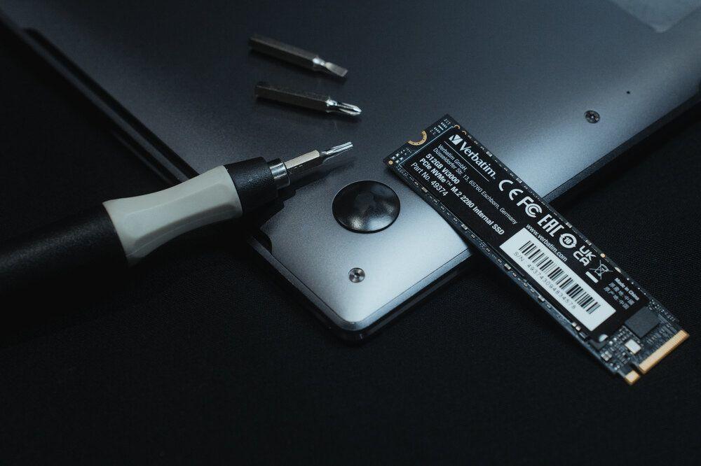 SSD VERBATIM Vi3000 512GB (512 GB - M.2 - PCIe 3.0 NVMe - Preto) — miniatura 6