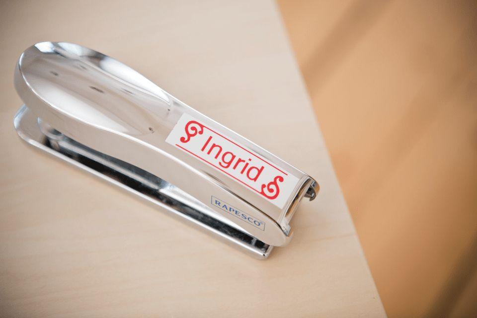 Fita de Etiquetas BROTHER TZe-232 (Vermelho sobre Branco), miniatura 2