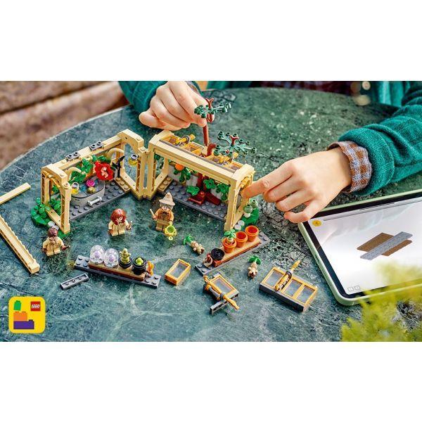 LEGO 76445 Harry Potter O Castelo de Hogwarts™: Aula de Herbologia (8+ anos - 390 peças), miniatura 5