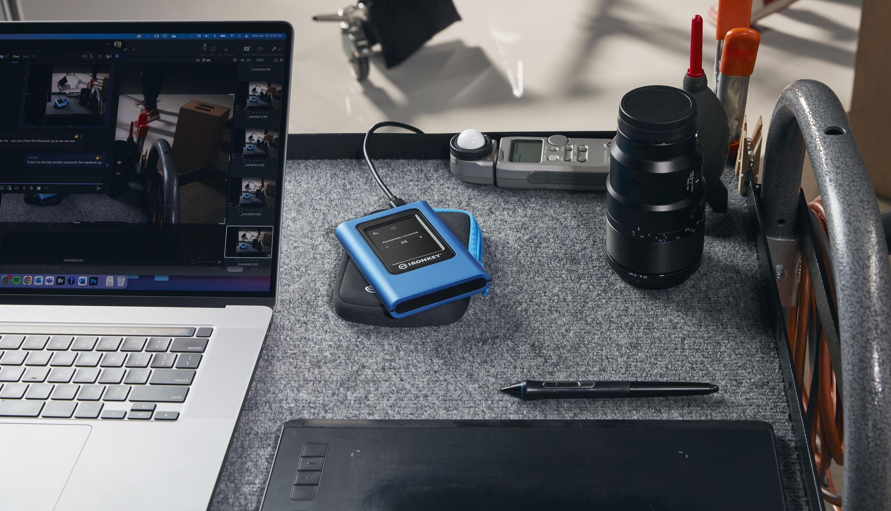 SSD KINGSTON IronKey Vault Privacy 80 IKVP80ES/960G (960 GB - 2,5 polegadas - USB 3.2 Gen 1 - Azul) — miniatura 13