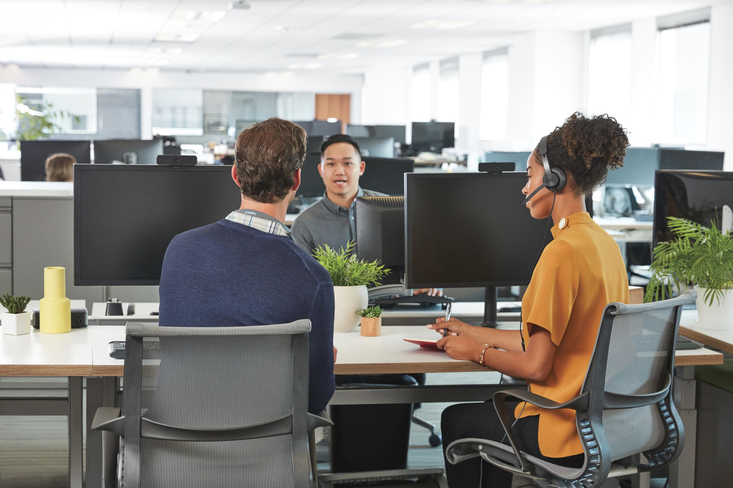 Headset LOGITECH Zone Wired Teams (Binaural - Com fios - Supra-aural - Grafite) — miniatura 11